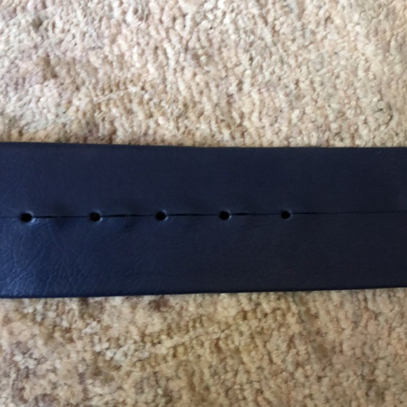 VTG Navy Blue Silver Tone Logo Belt Fashionable Size Small - Picture 6 of 9